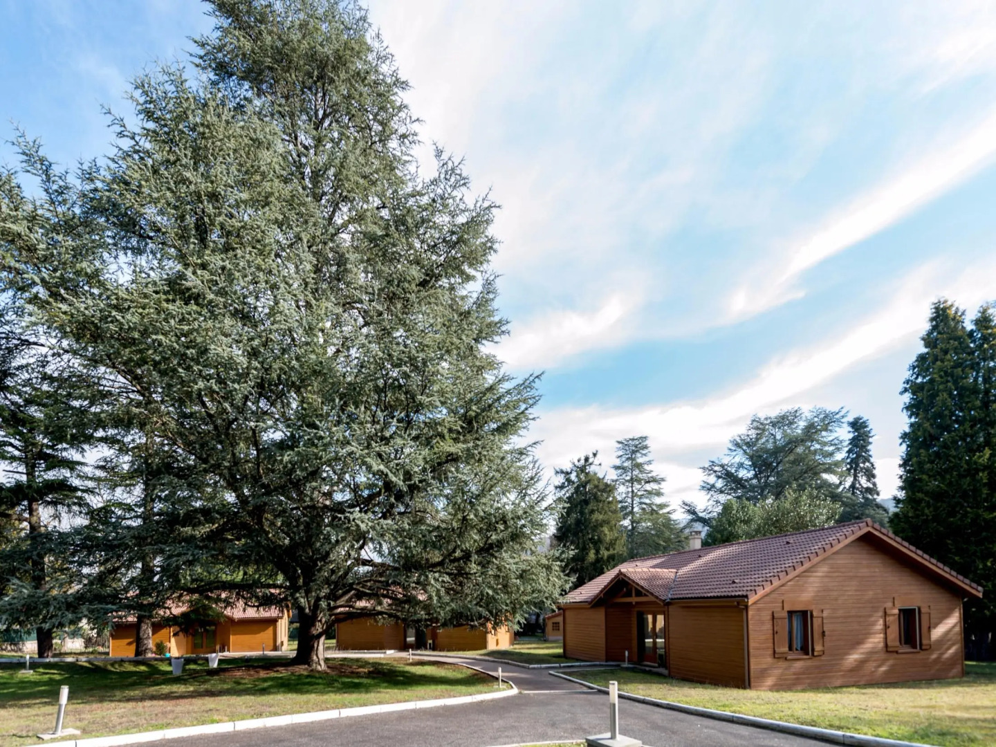 Logis Hotel les Cedres Bleus
