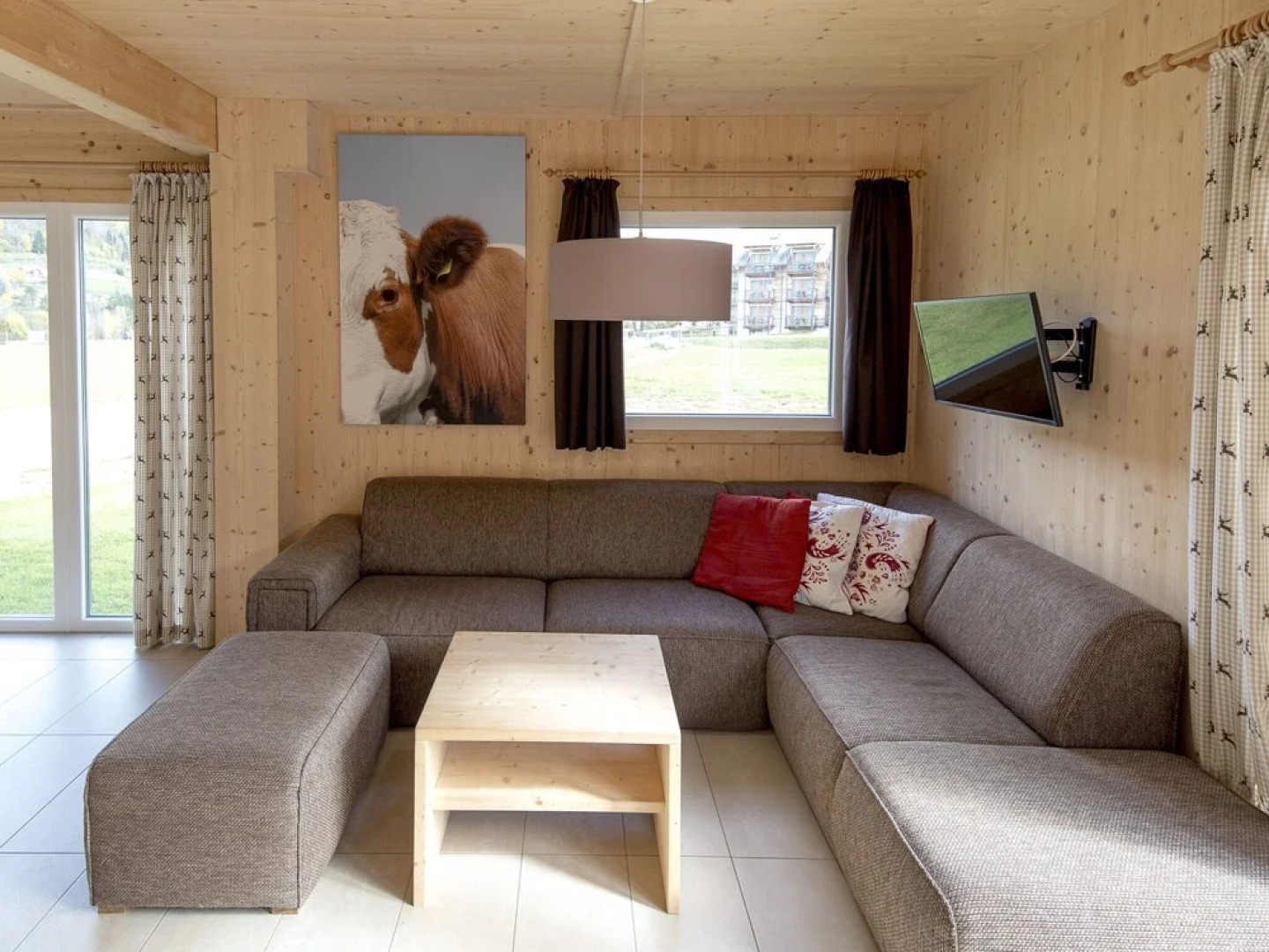 Appealing Chalet Near ski Slope