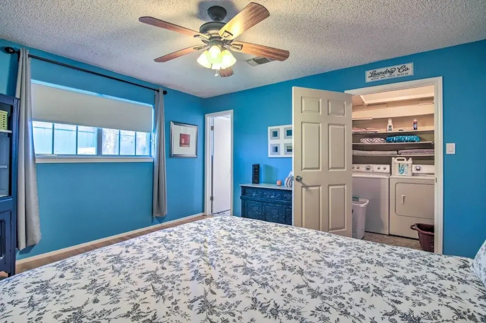 Vibrant Kingsland Retreat w/ Waterfront Views