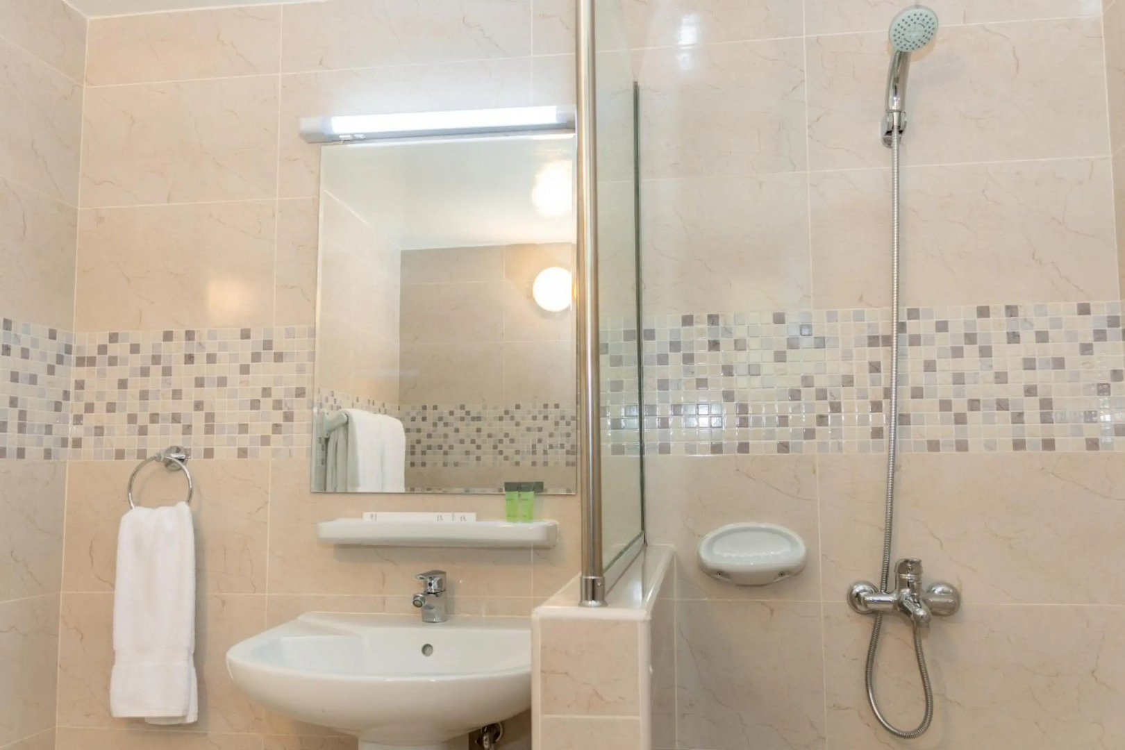 Fujairah Hotel & Resort