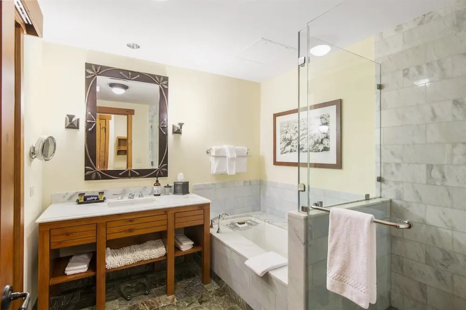 1325 Studio @ The Lodge at Spruce Peak