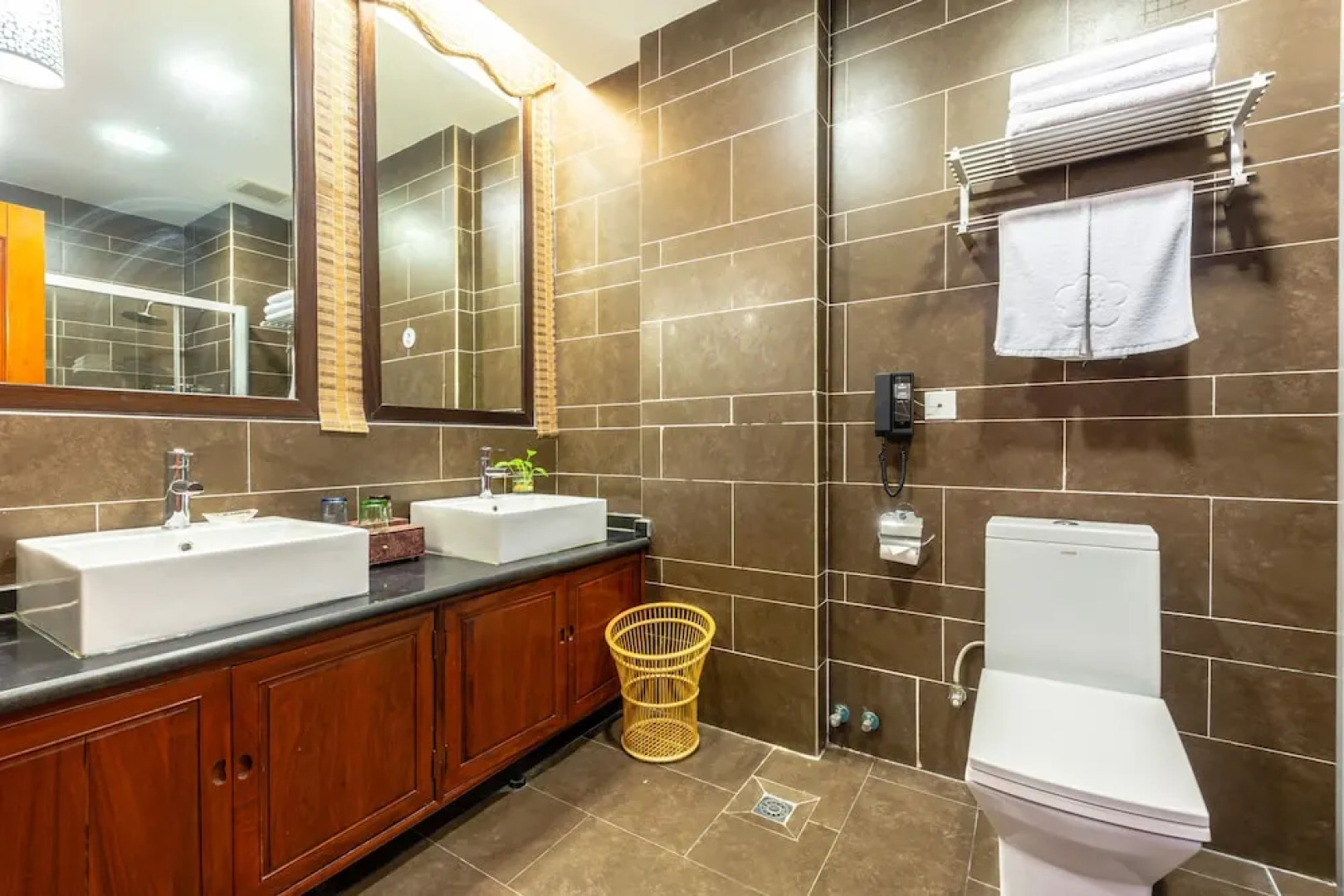 Hejing Zemeixuan Boutique Hotel