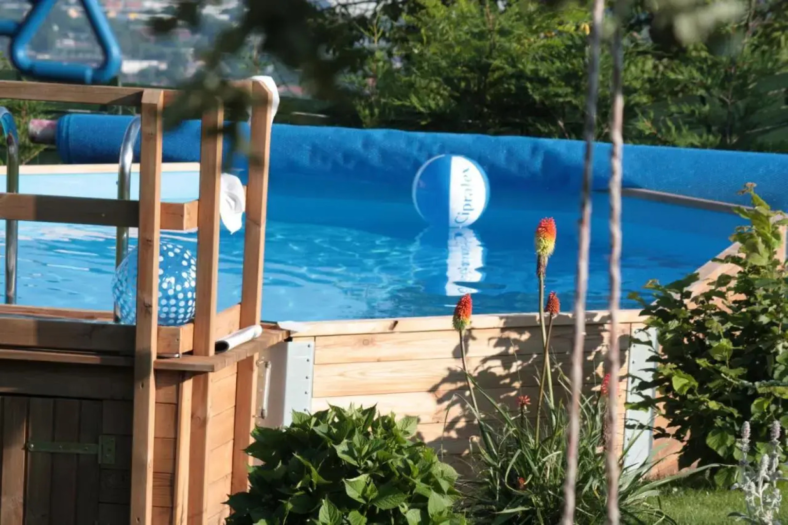 Smeraldo Kastely Szallo