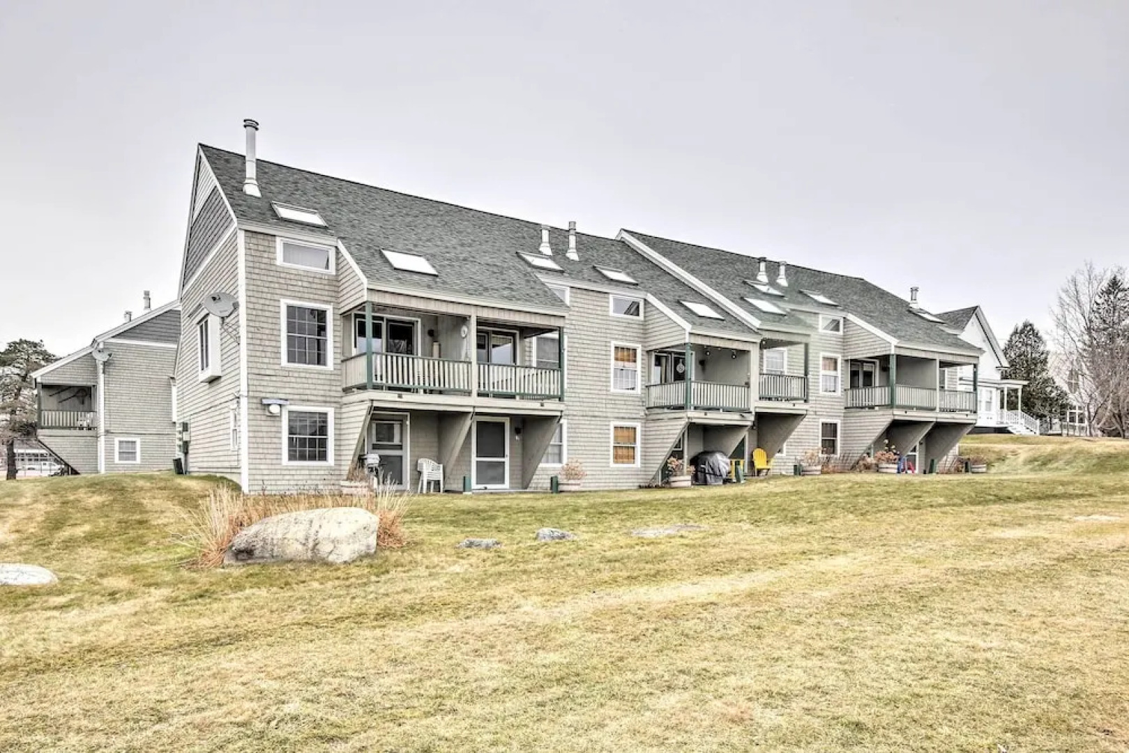 Condo w/ Rangeley Lake Views: 10 Mi to Saddleback!