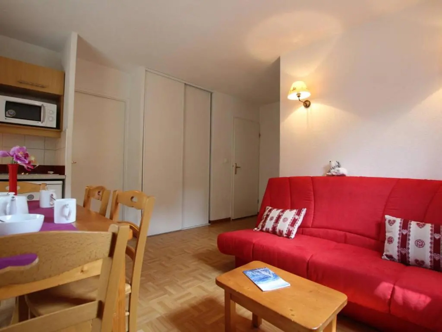 Appartement Puy-Saint-Vincent, 2 pièces, 6 personnes - FR-1-330G-80