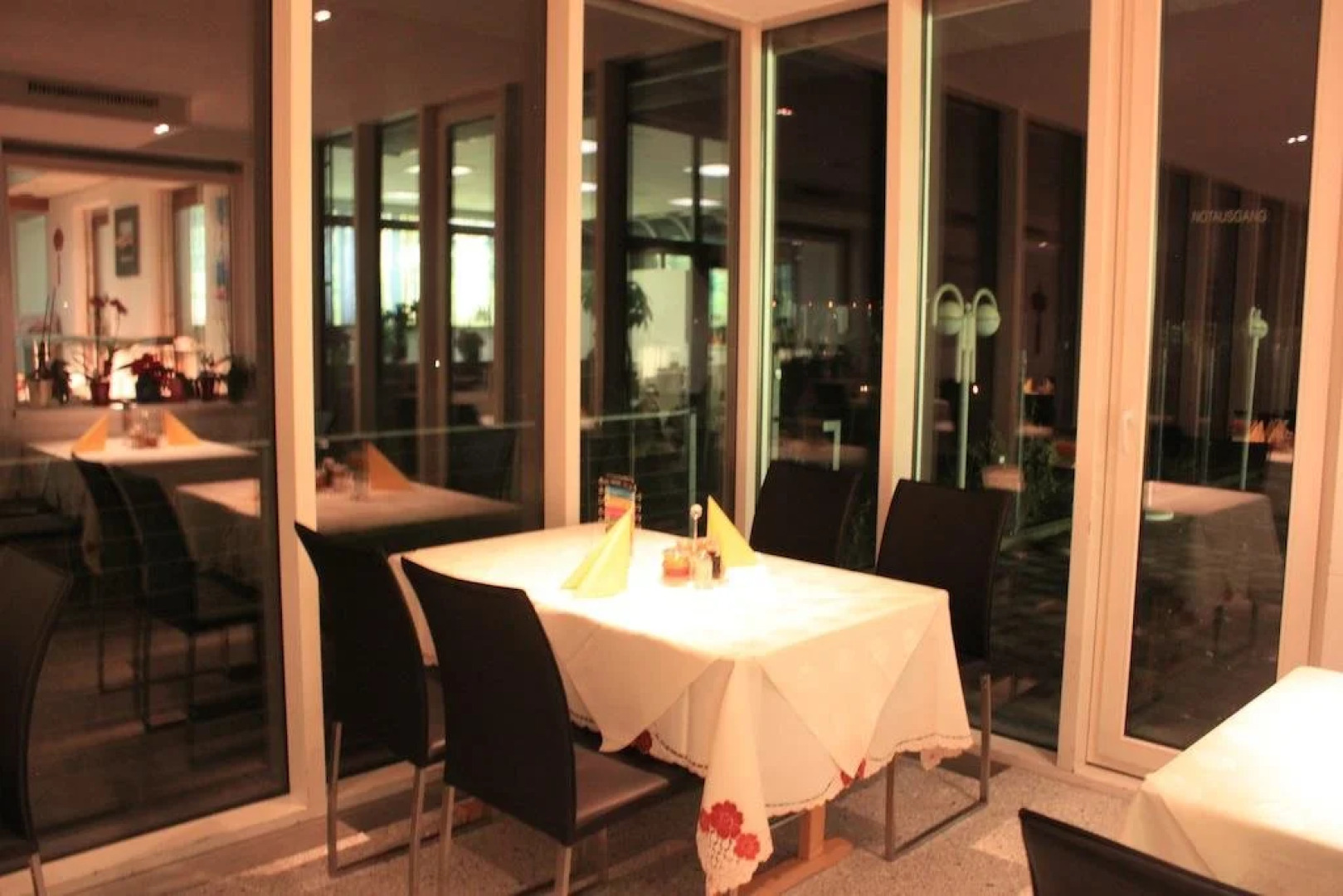 Pension & Restaurant TsingDao