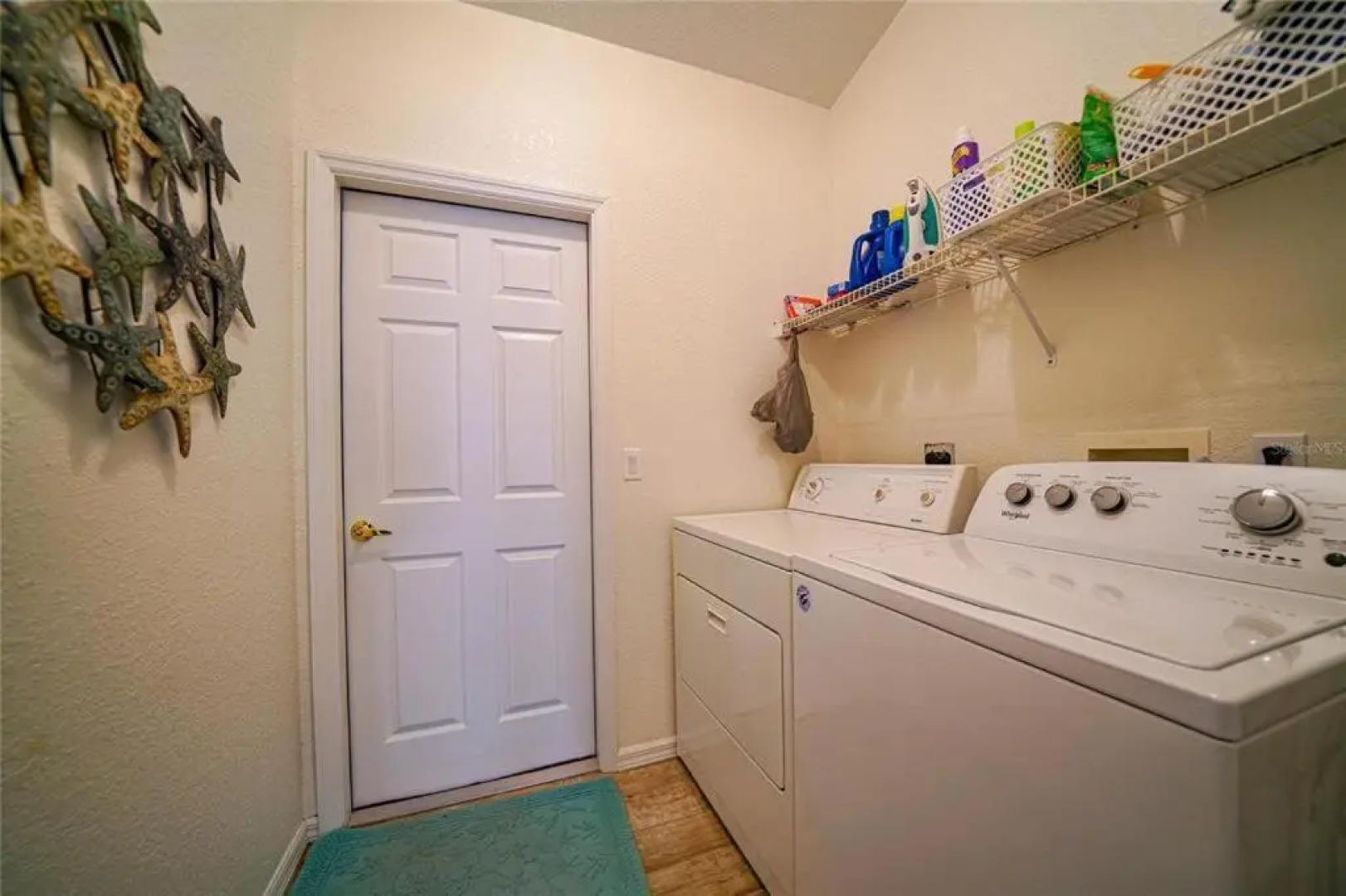 Bella Vista - Private Villa with heated pool - sleeps 6