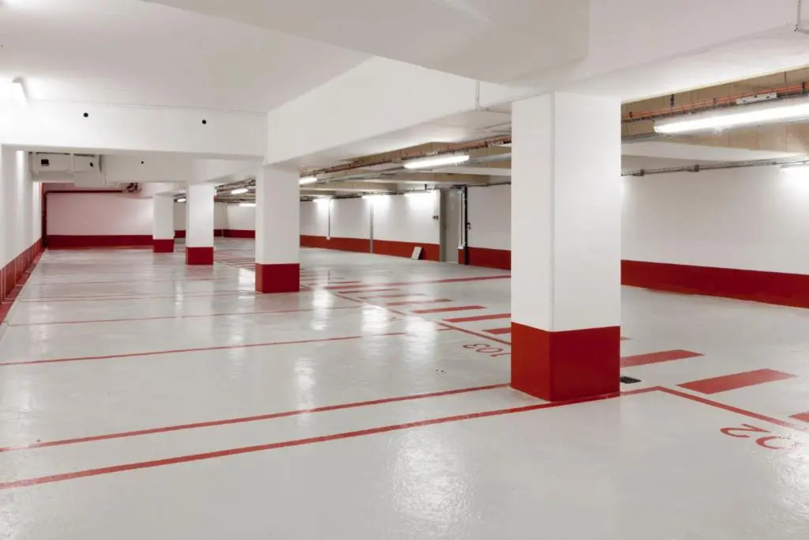 AC Porte Maillot Hotel