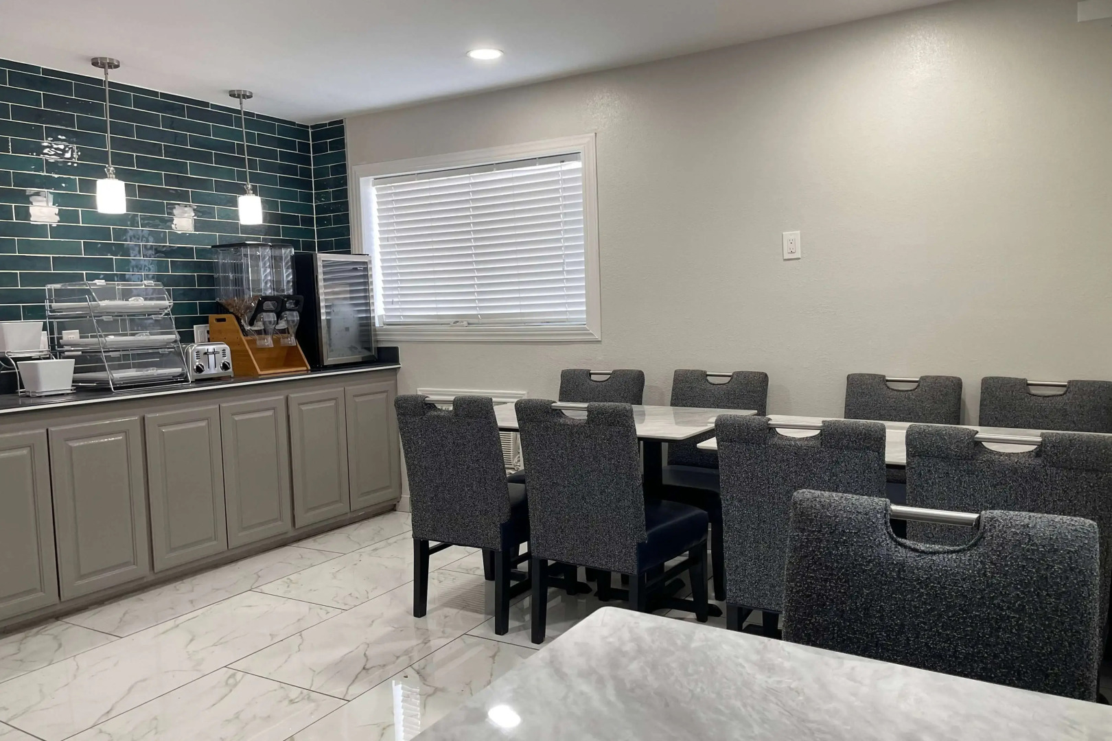 Days Inn by Wyndham Sulphur Springs