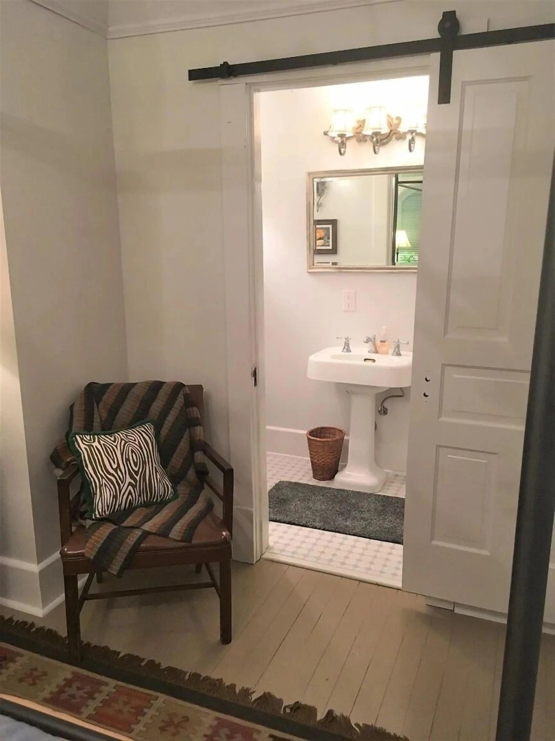 Vintage Inn at Veritas Estate