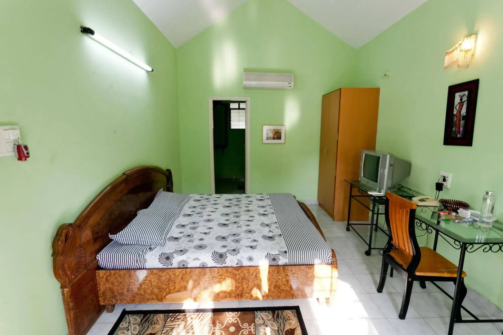 Amigo Serviced Apartments