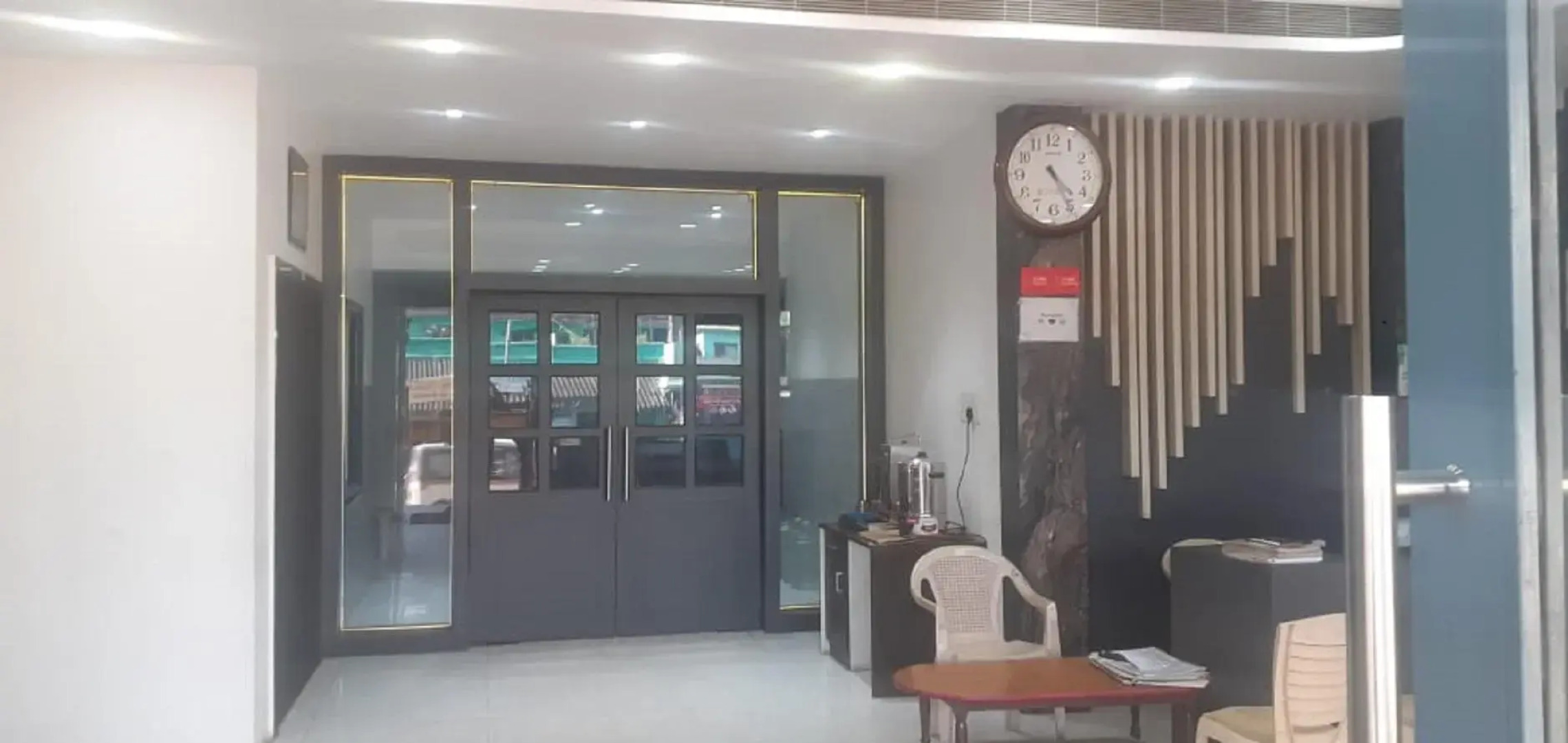 Priyanka Residency by OYO Rooms