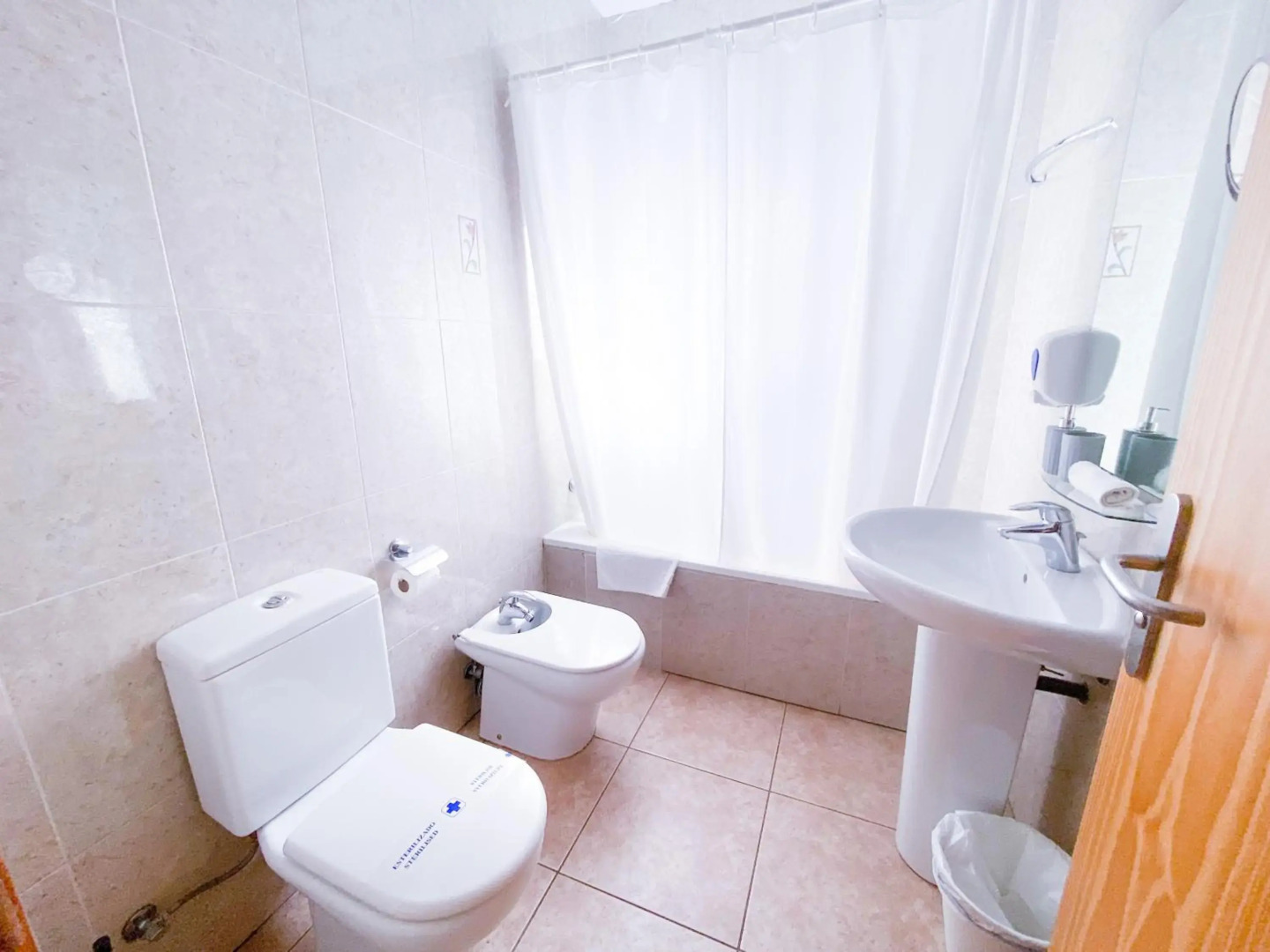 Nuevo apartamento Esquí wifi y netflix para 6 personas