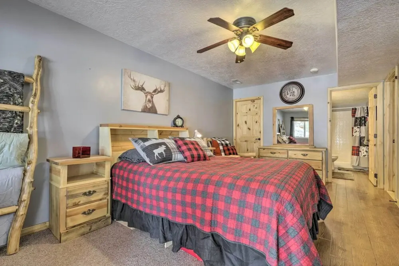 Cabin w/ Deck & Fire Pit in Duck Creek Village