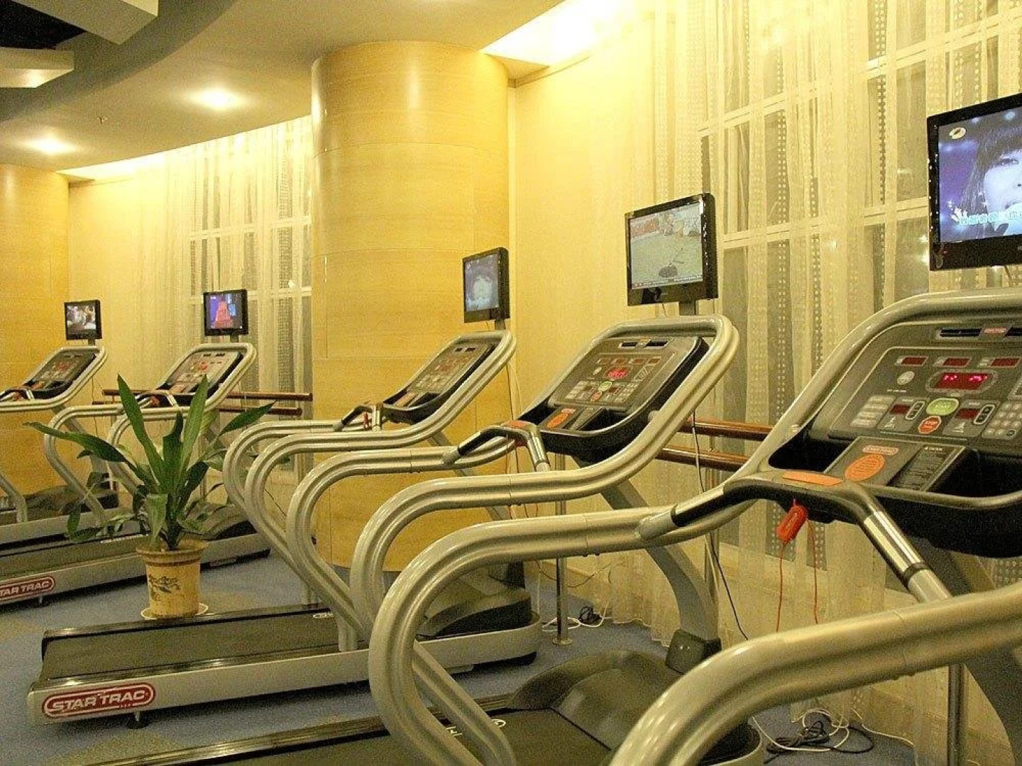 Richmond Grand Hotel