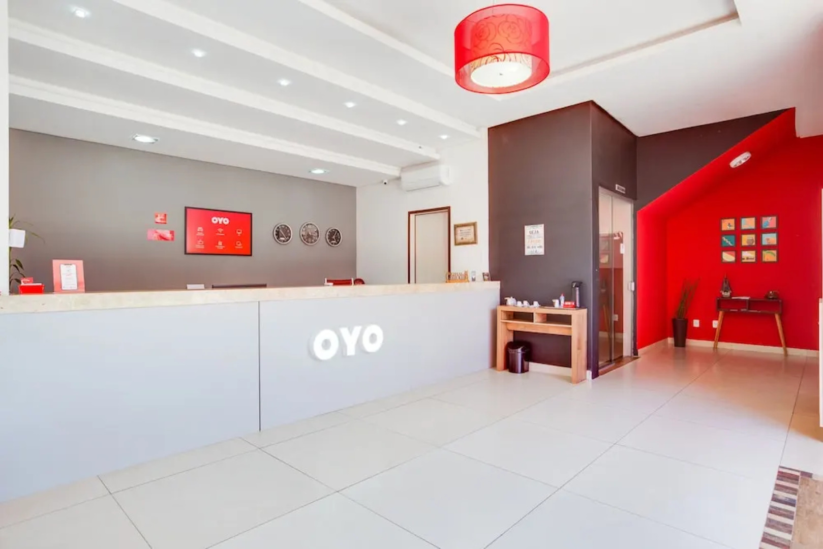 Hotel Comoditá Ltda