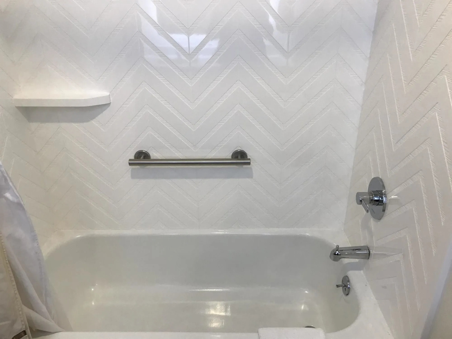 Holiday Inn Tacoma Mall by IHG