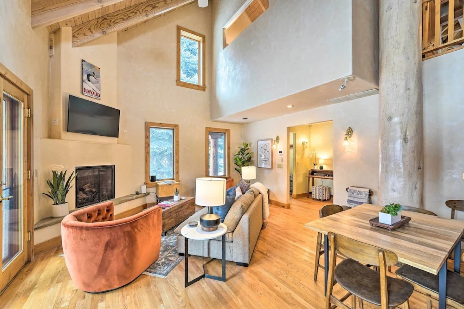 Serene Sun Valley Home w/ Hot Tub & Mtn Views