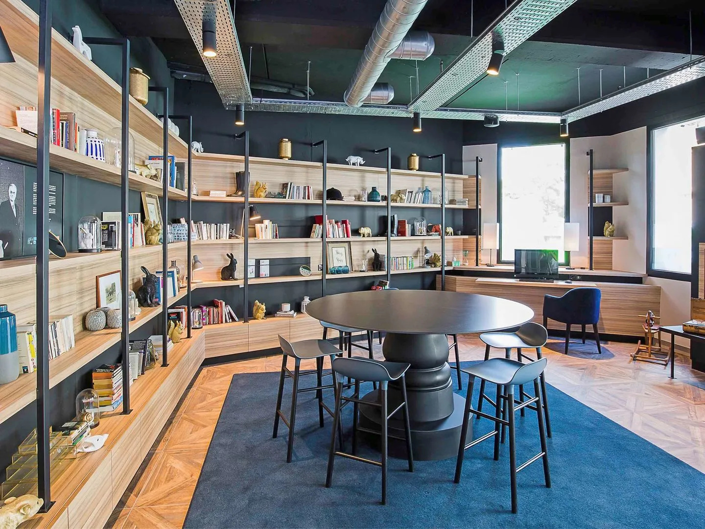 ibis Styles Laval Centre Gare