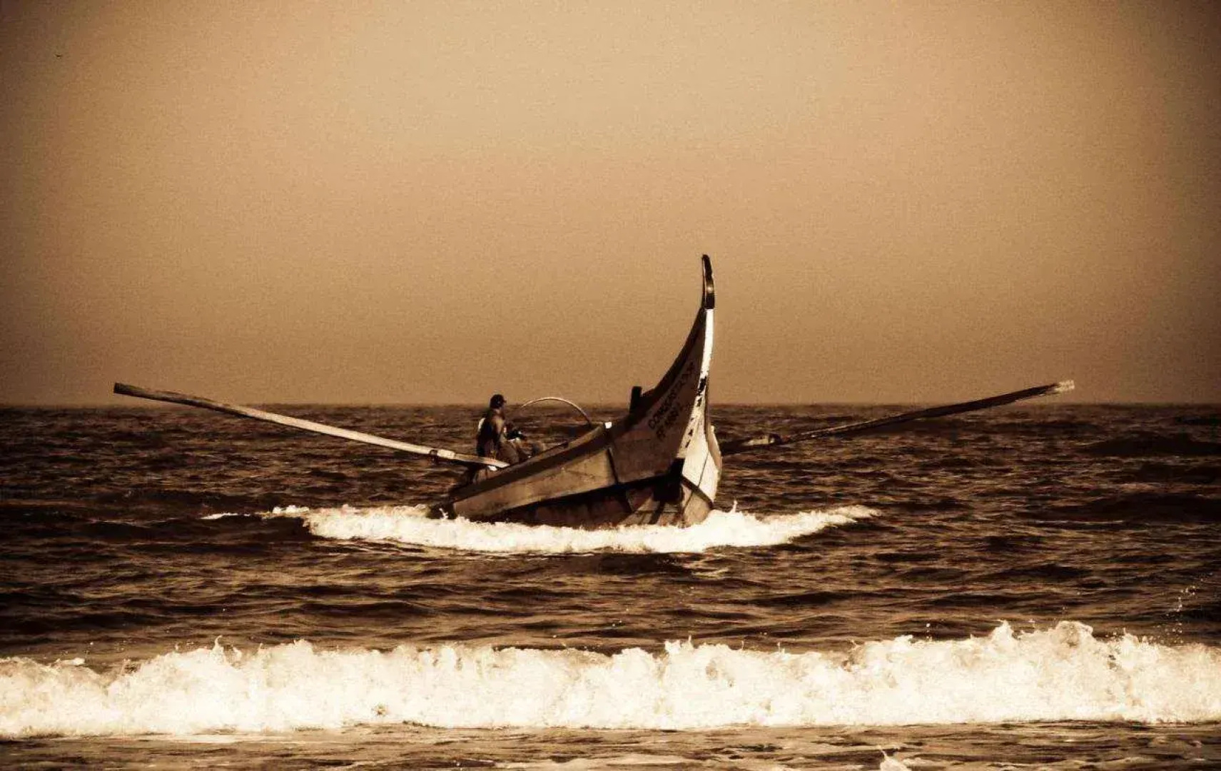 Hostel Wood Steel & Glass