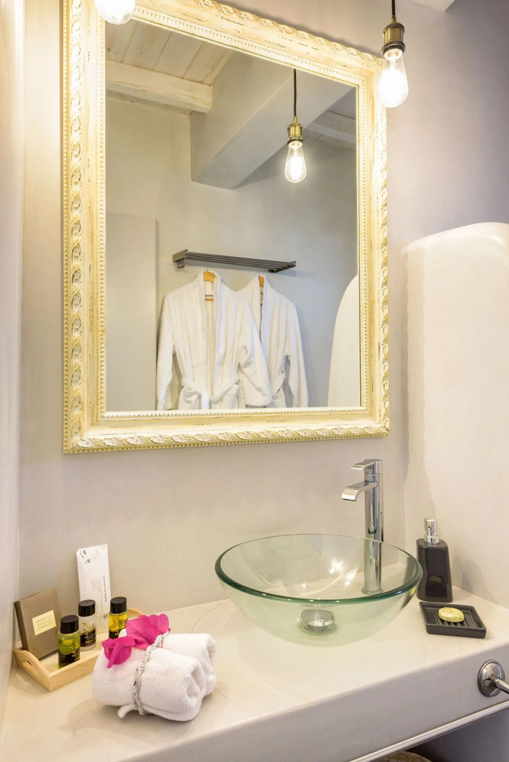 Blue Waves Suites And Apartments Paros