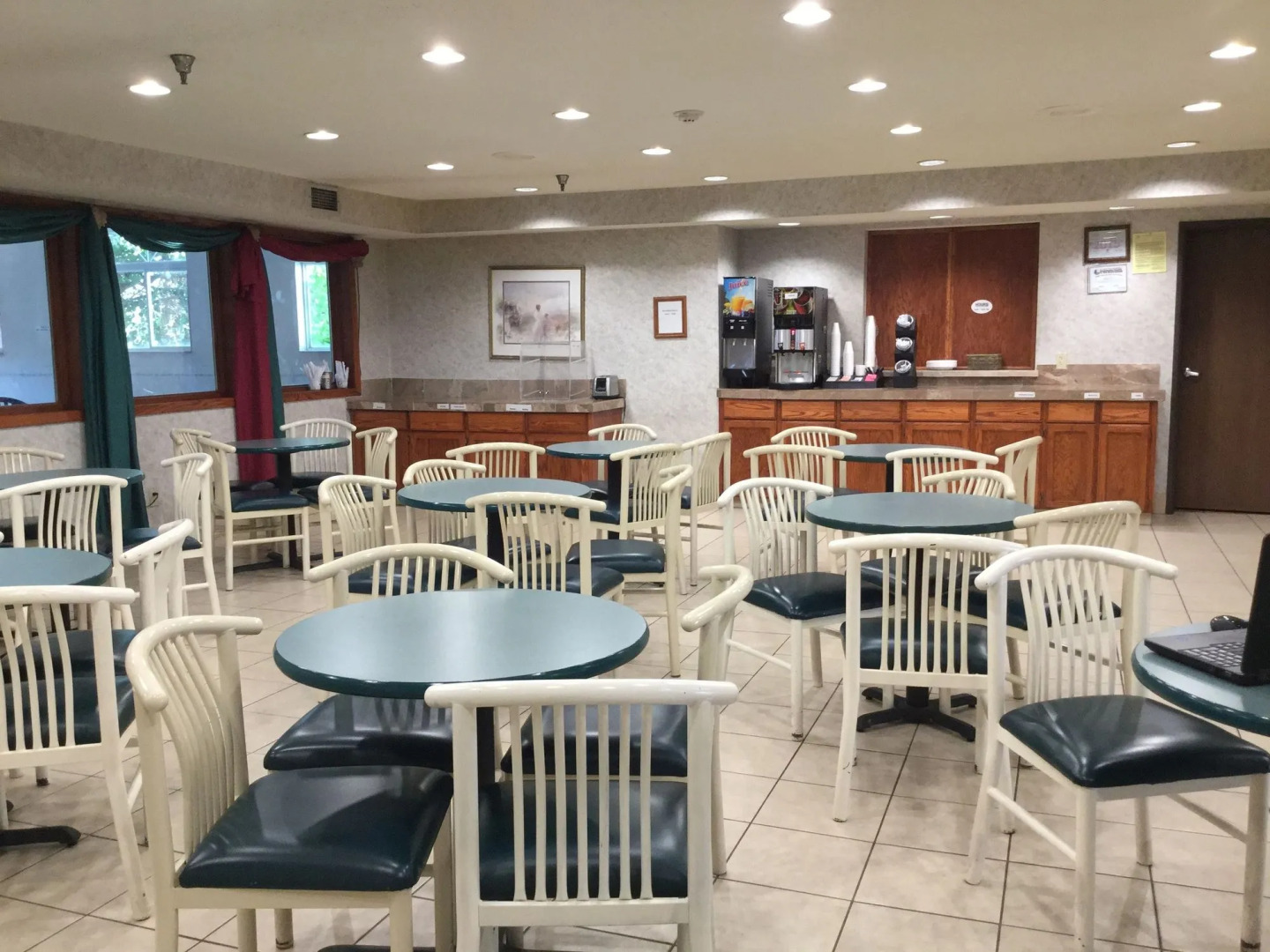 Americas Best Value Inn & Suites St. Louis, St. Charles Inn
