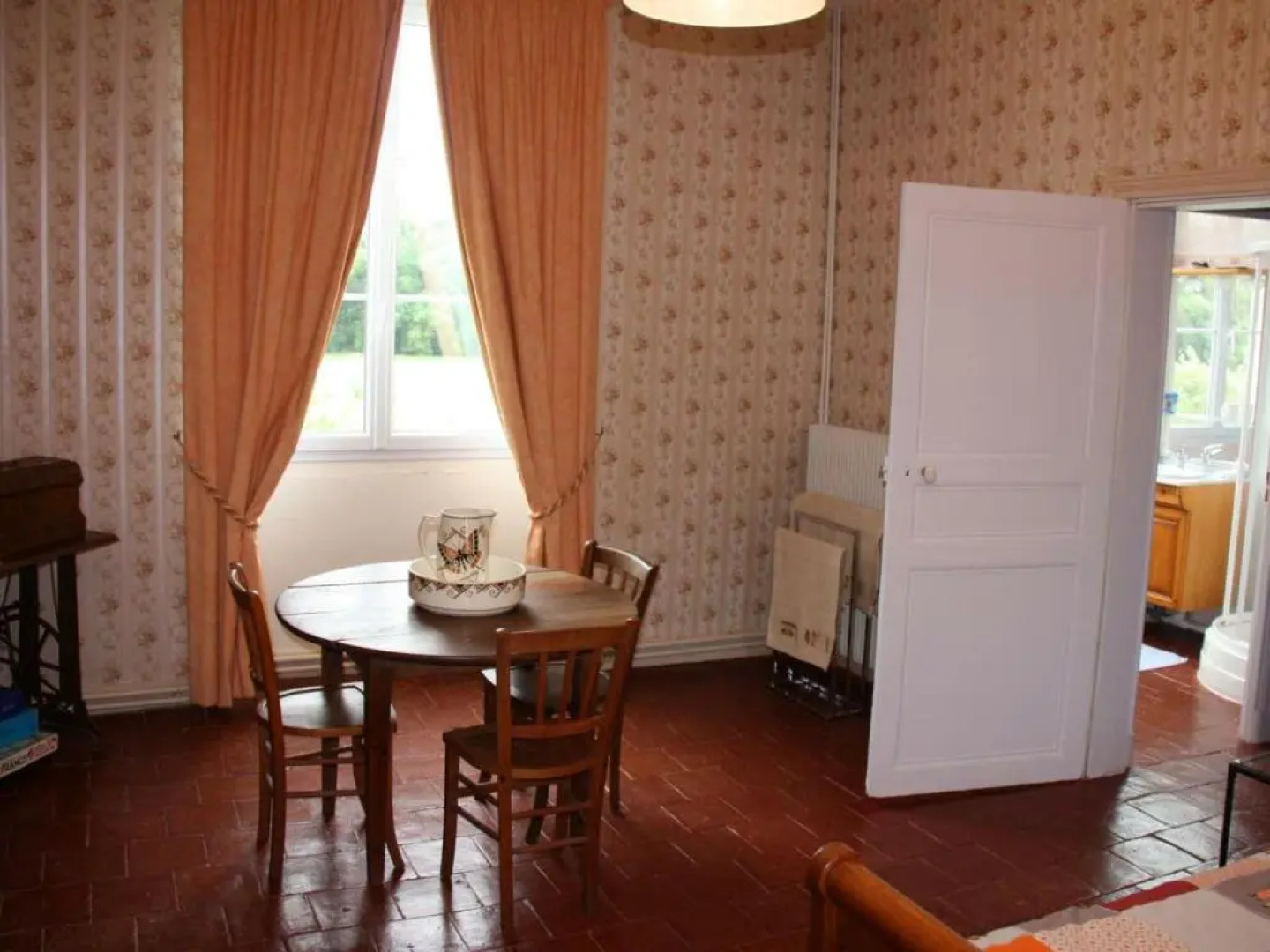 Gîte Beaumont-en-Véron, 3 pièces, 5 personnes - FR-1-381-445
