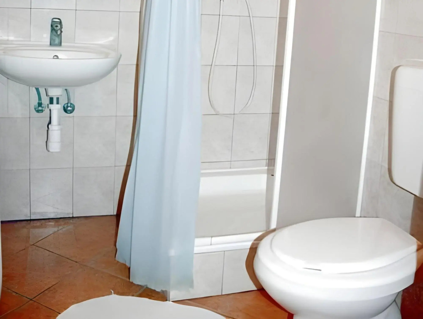 Vasmacska Panzió és Étterem