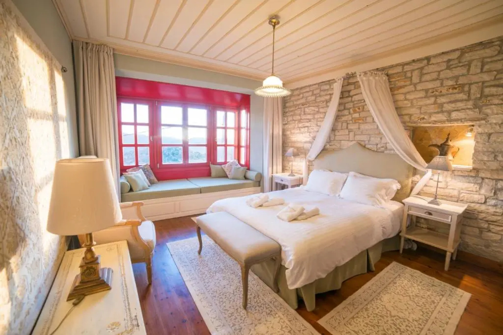 Village Primoula Suites & Spa