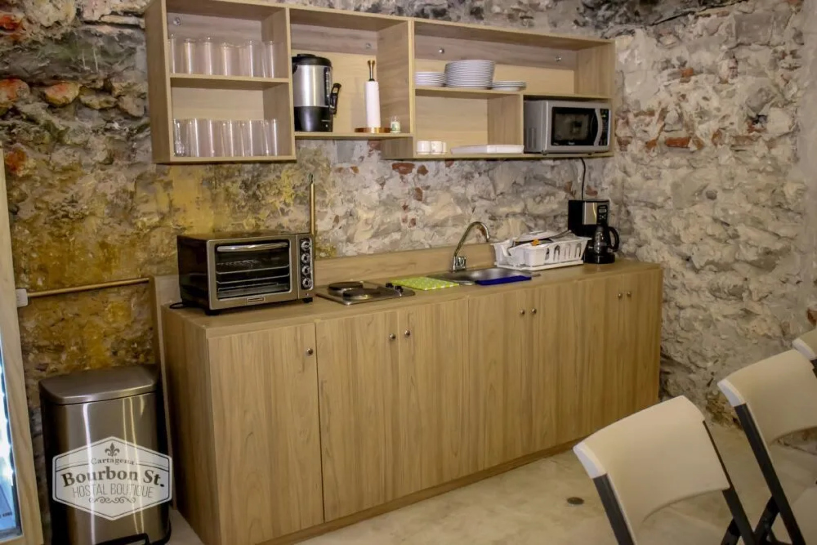 Bourbon St Hostal Boutique - Hostel