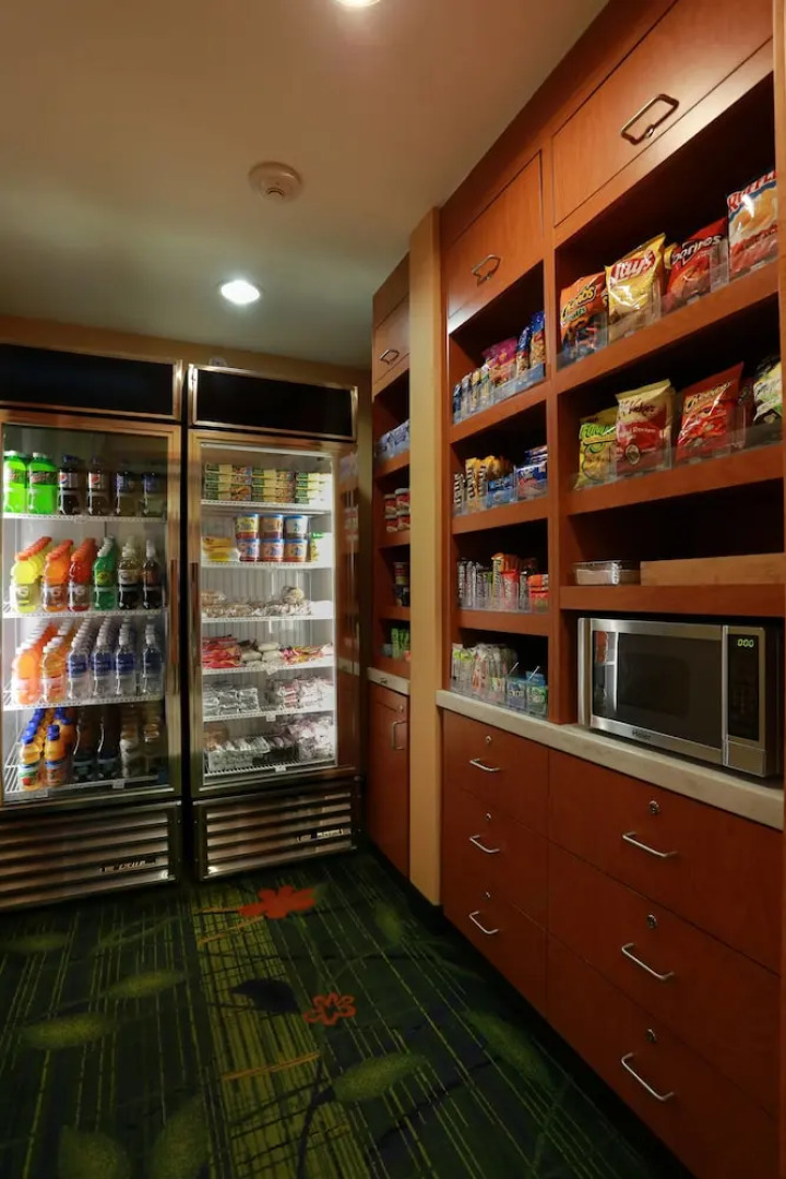 Fairfield Inn & Suites Marion