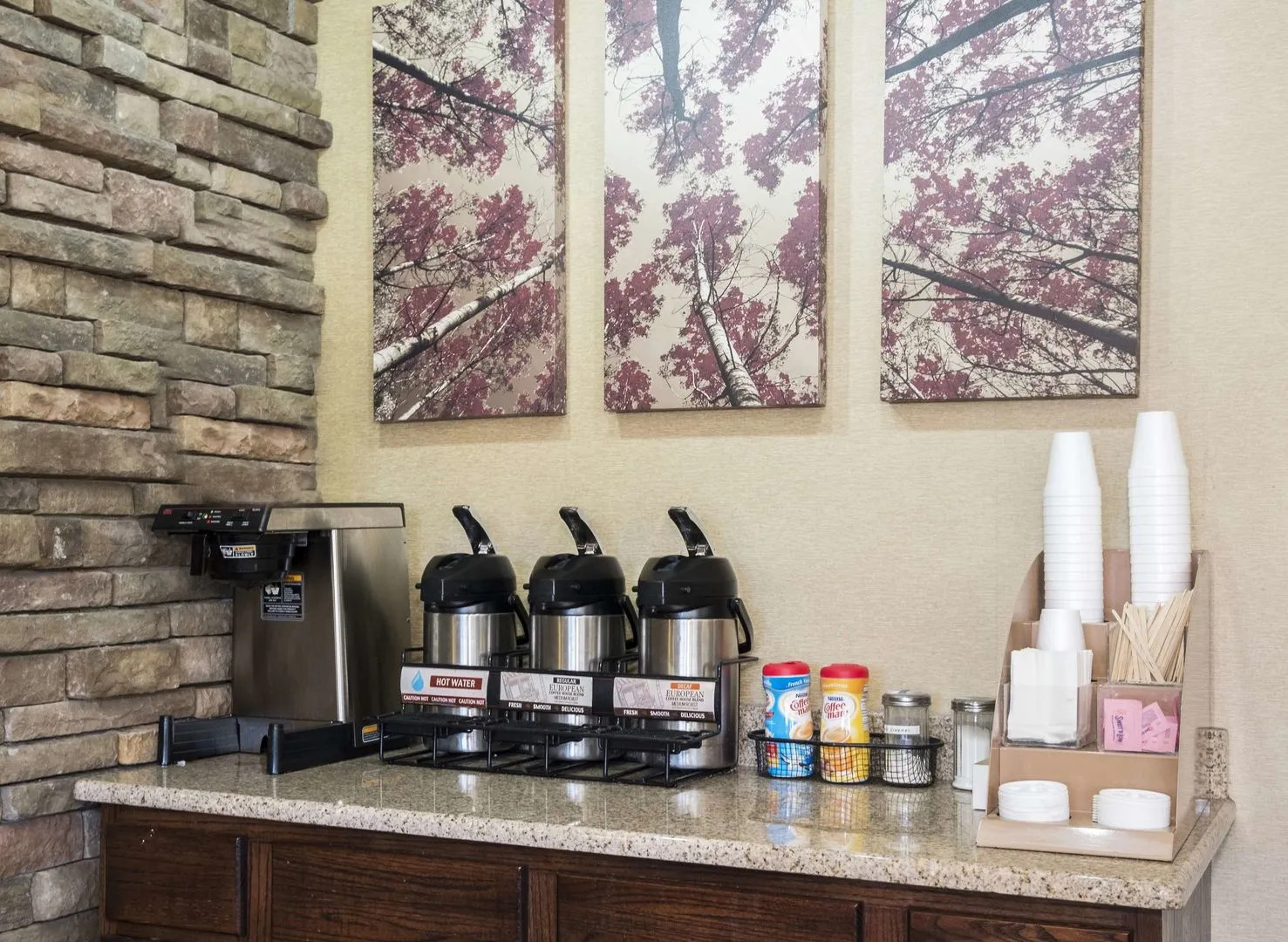 Red Roof Inn Hickory