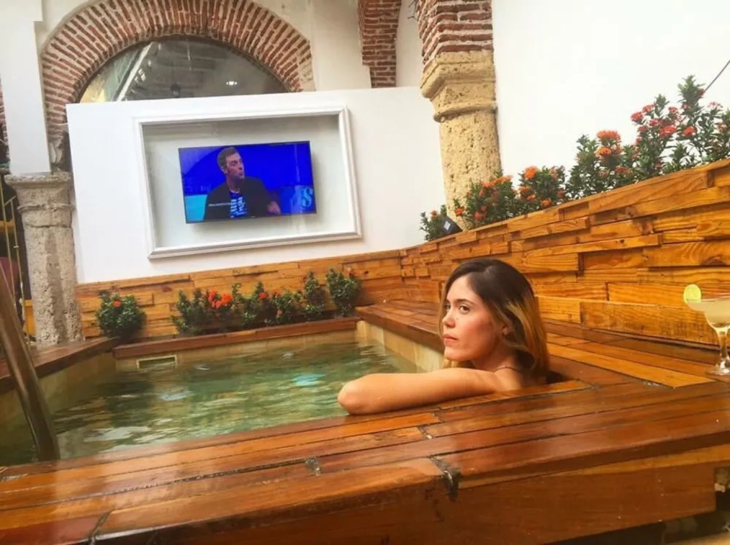 Bourbon St Hostal Boutique - Hostel