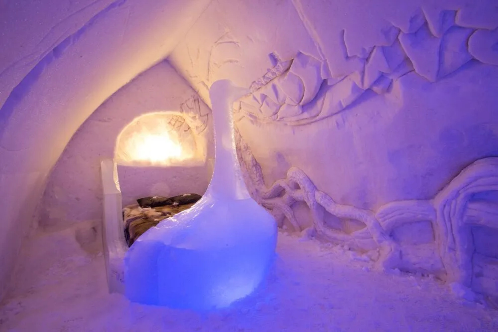 Arctic SnowHotel & Glass Igloos