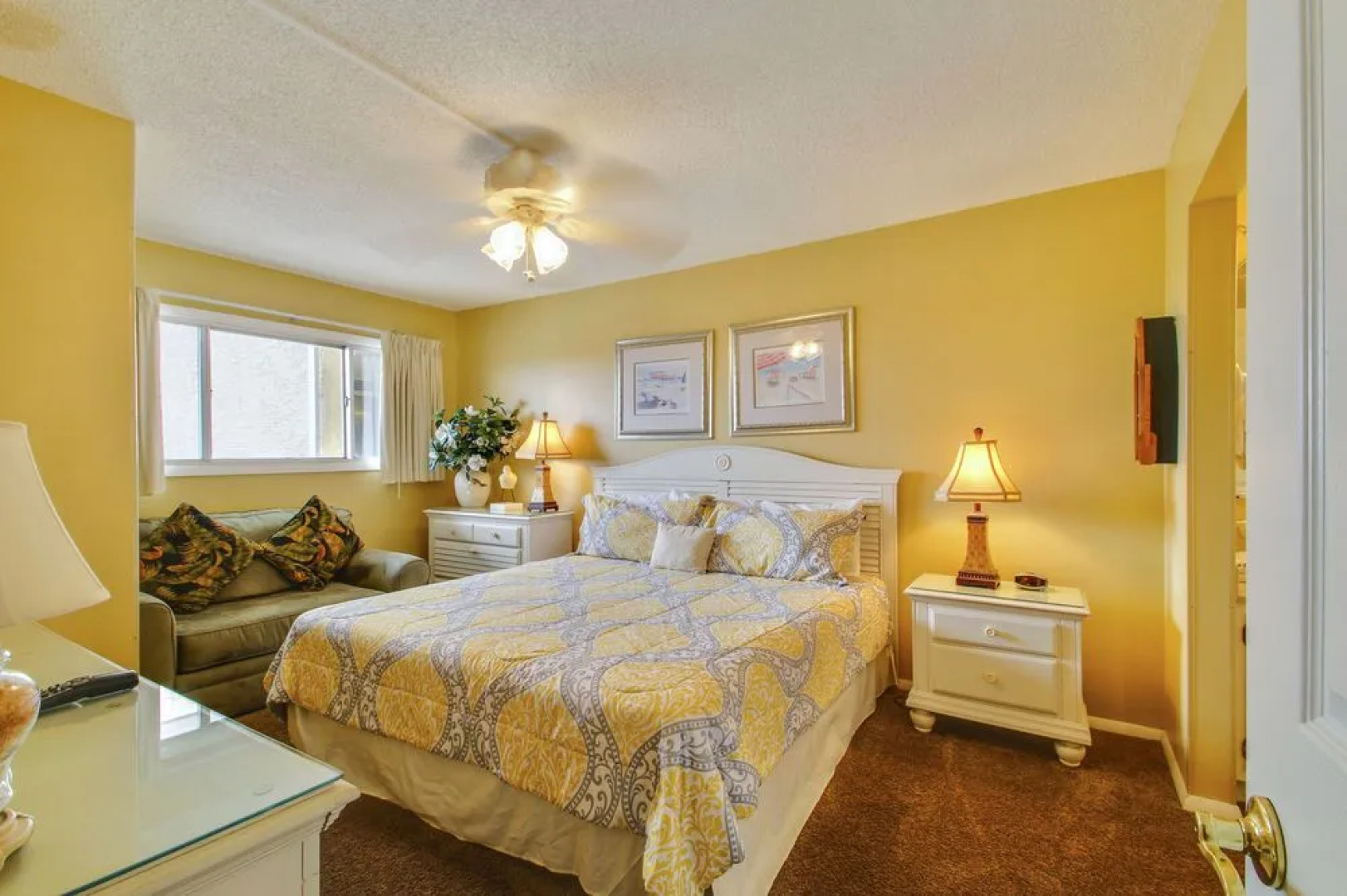 The Summit Condominiums