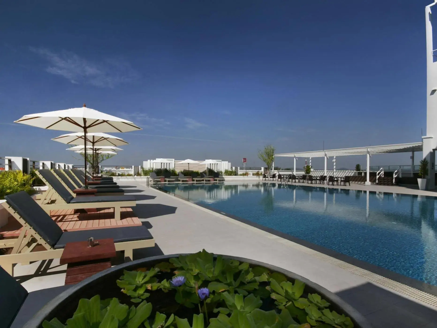Kameo Grand Rayong Hotel & Serviced Apartments