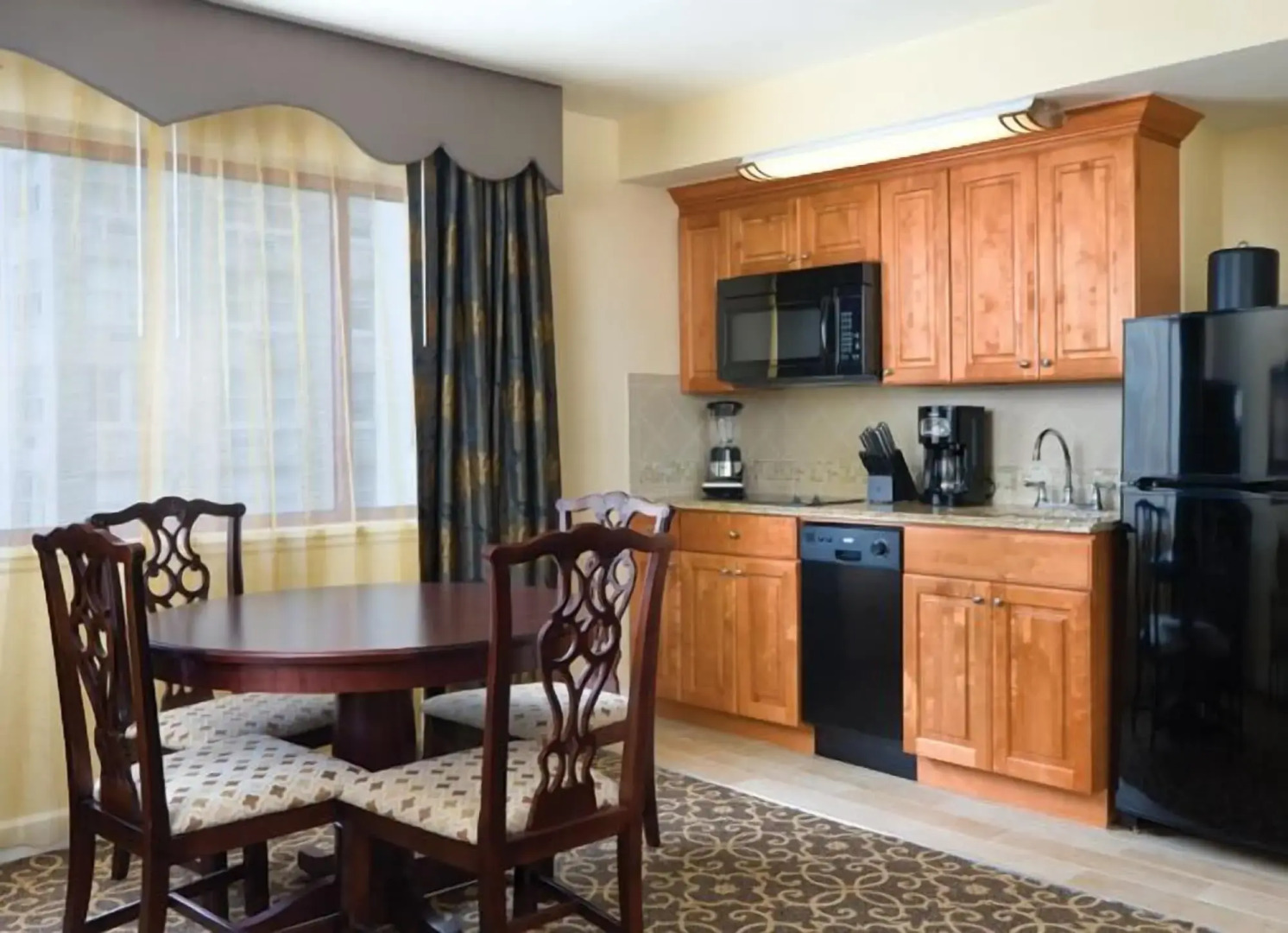 Club Wyndham Avenue Plaza