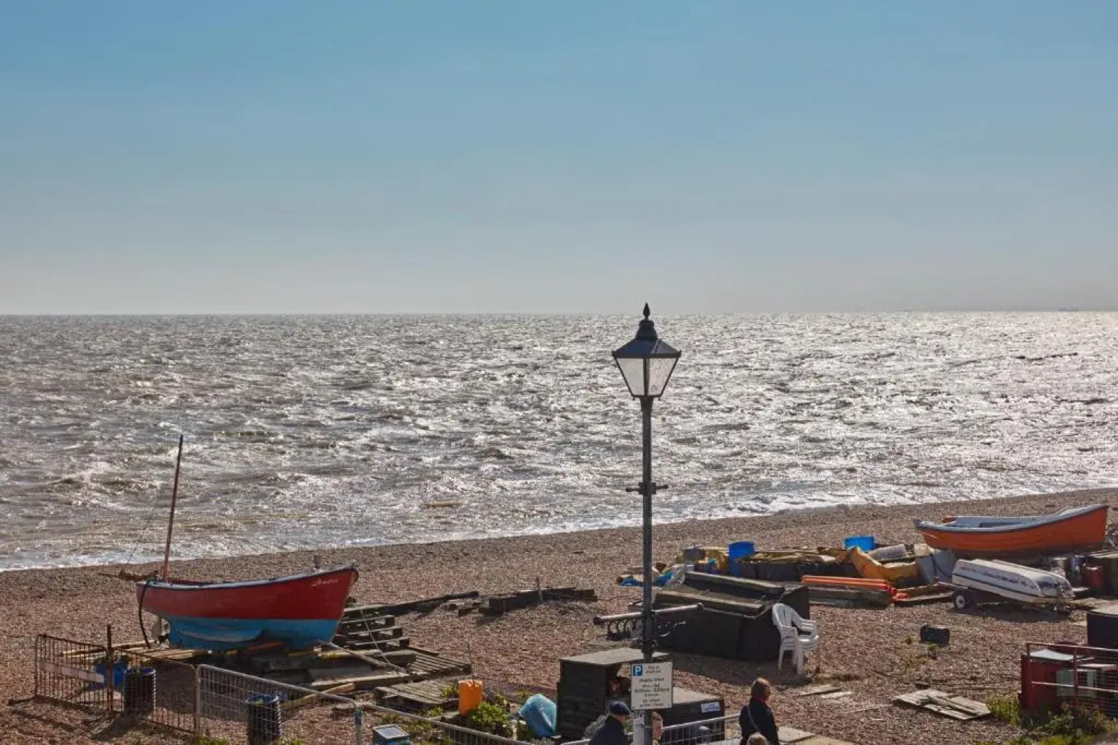 Spacious beach front apartment with stunning sea views