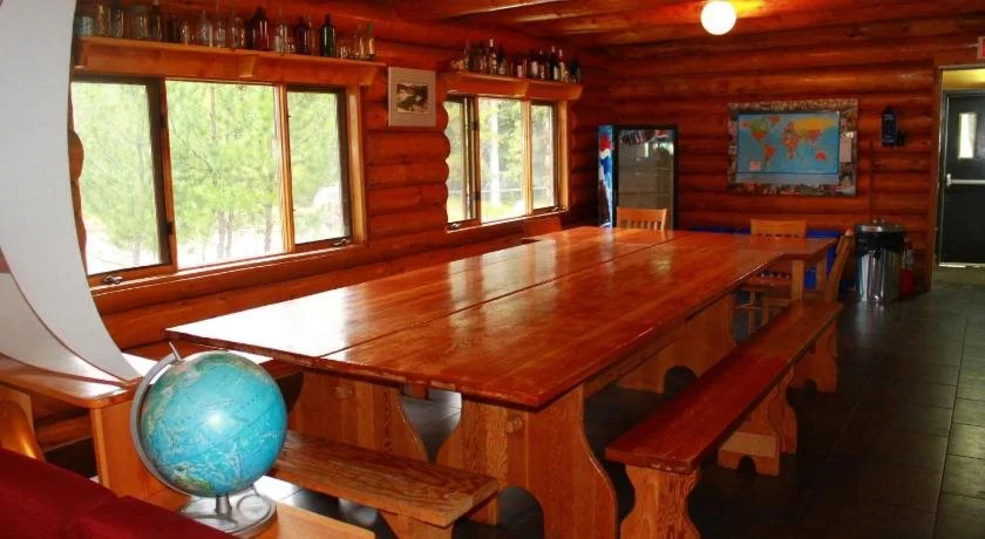 HI-Nordegg Shunda Creek Hostel