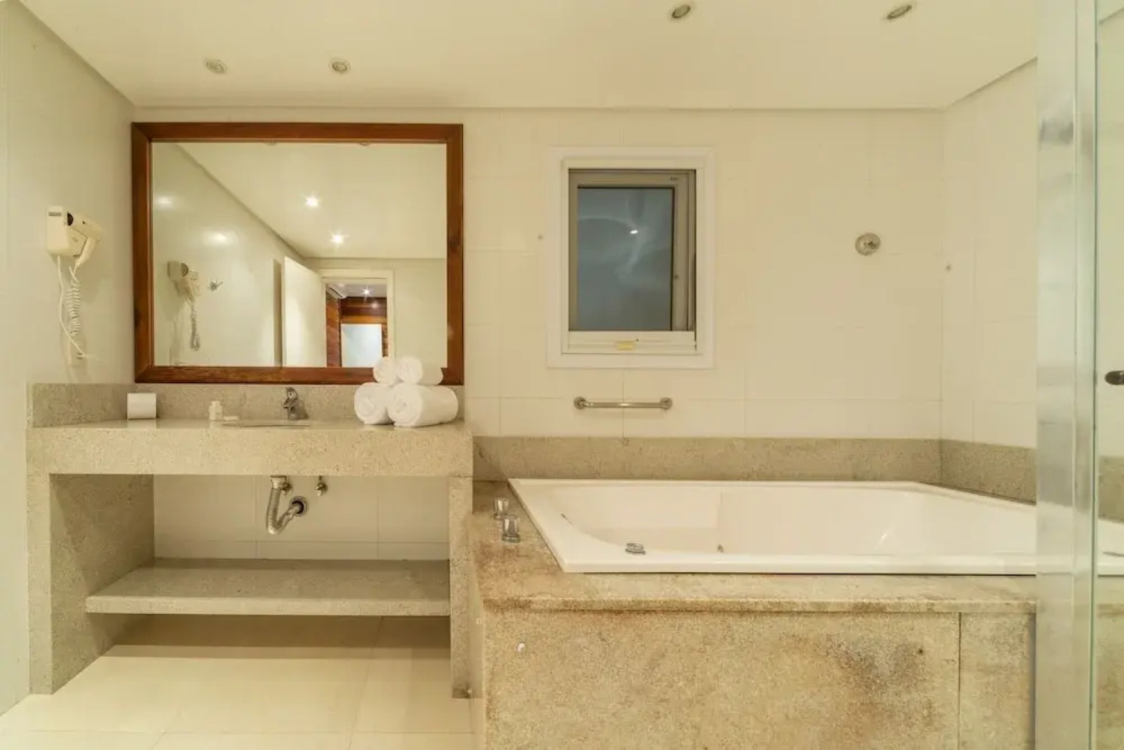 Divisa Experience Resort