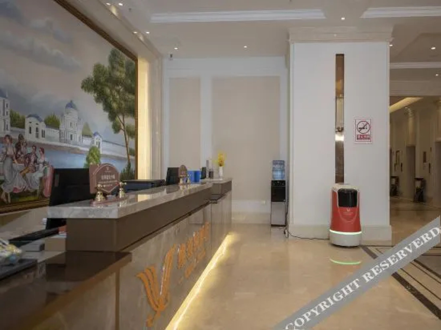 Vienna Hotel (Wuyuan Moore City store)