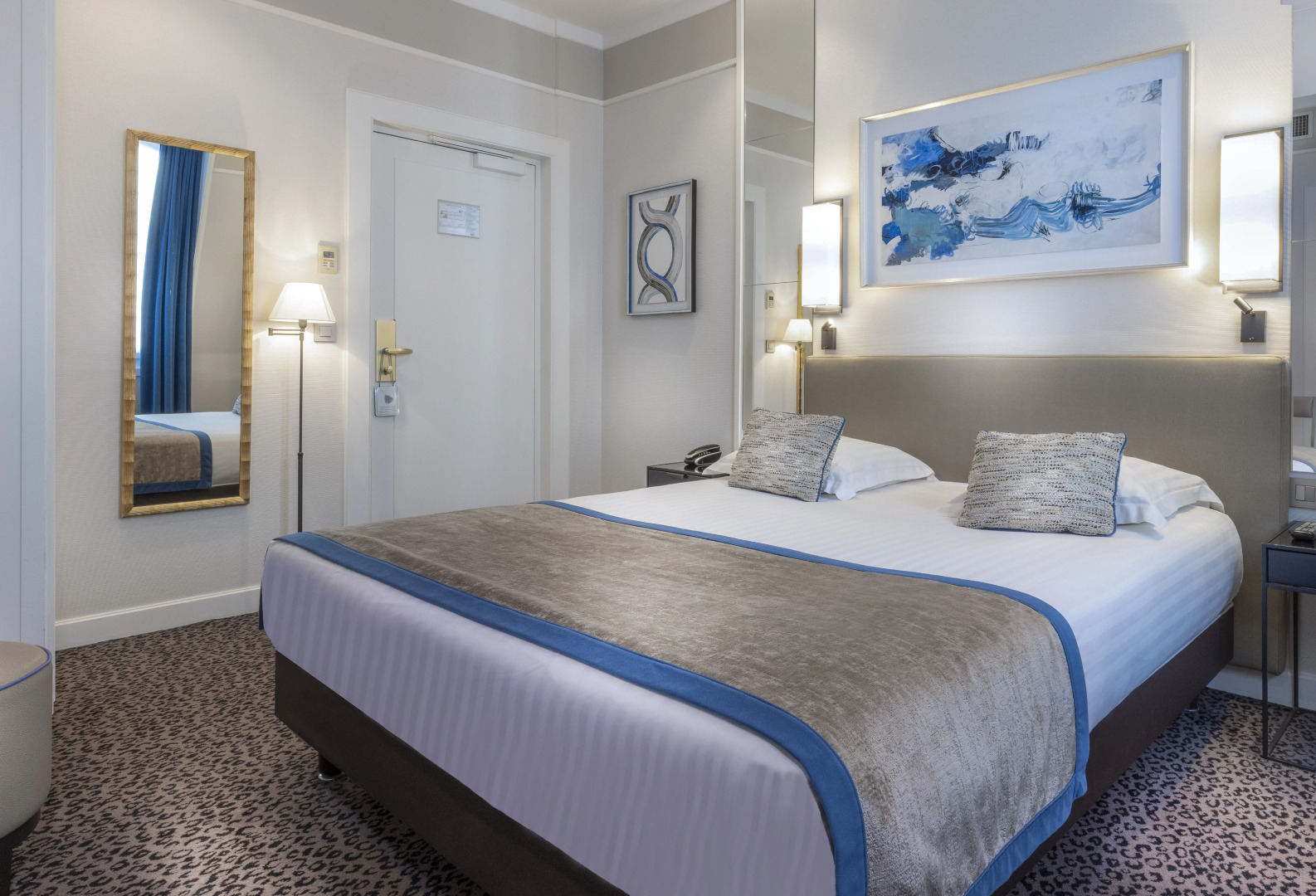 Hôtel du Bois Champs-Elysées