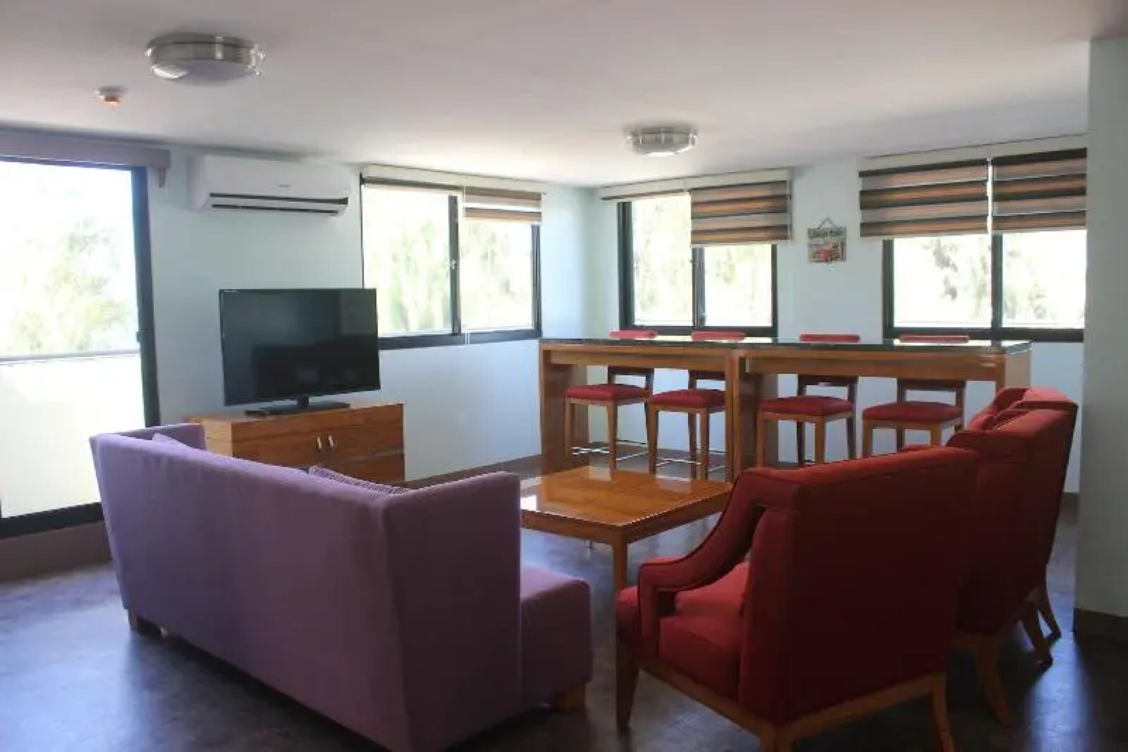 Chalan Kanoa Beach Hotel