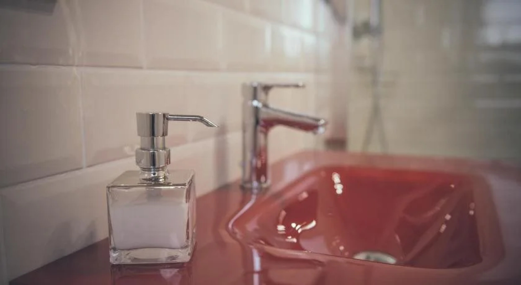 Olagaraia - Adults Only