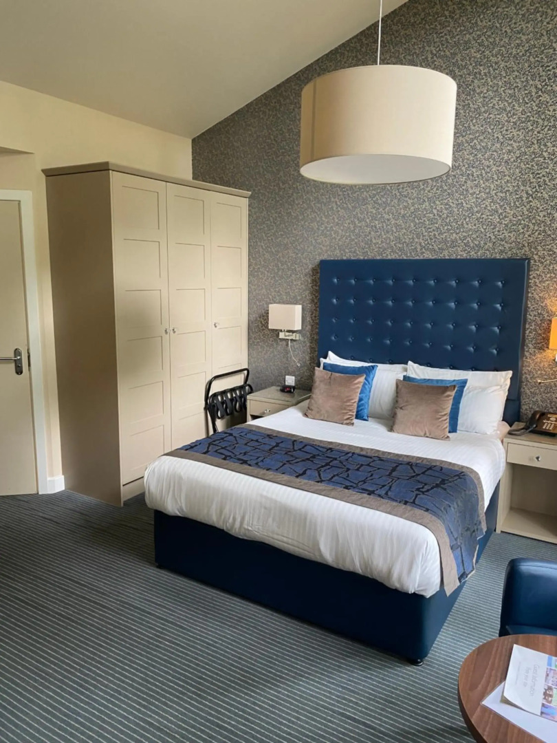 315 Bar And Restaurant