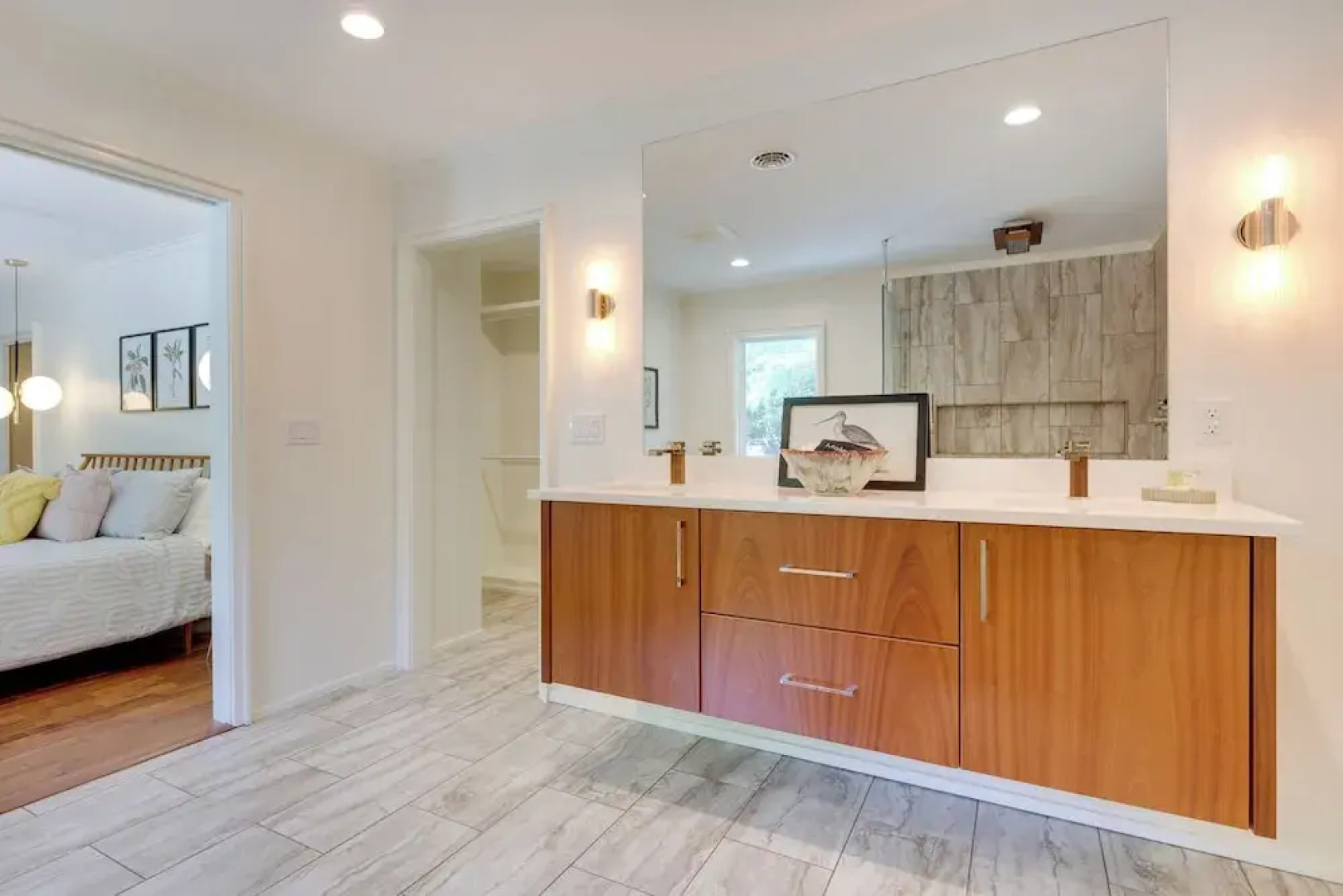 Chic Ocean Springs Vacation Rental Near Downtown!