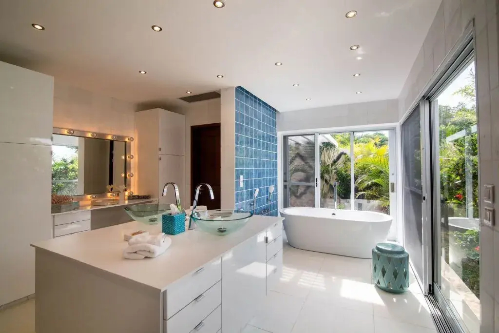 Dream Villa Terres Basses-575