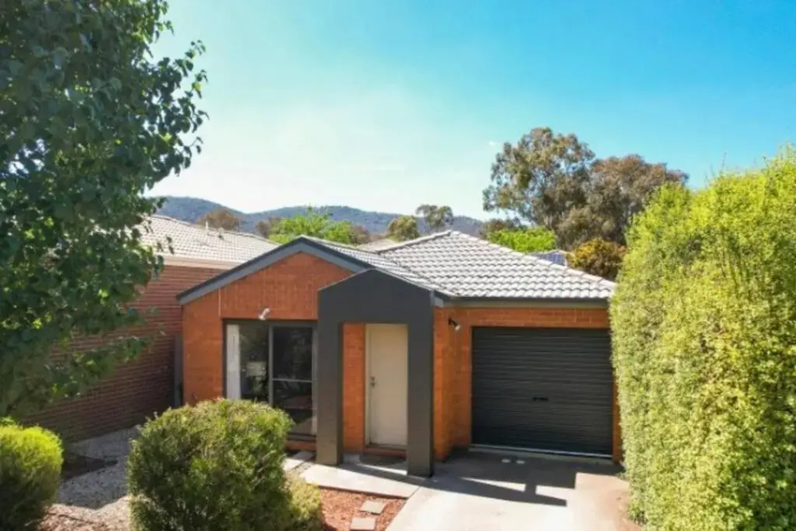 Majura House