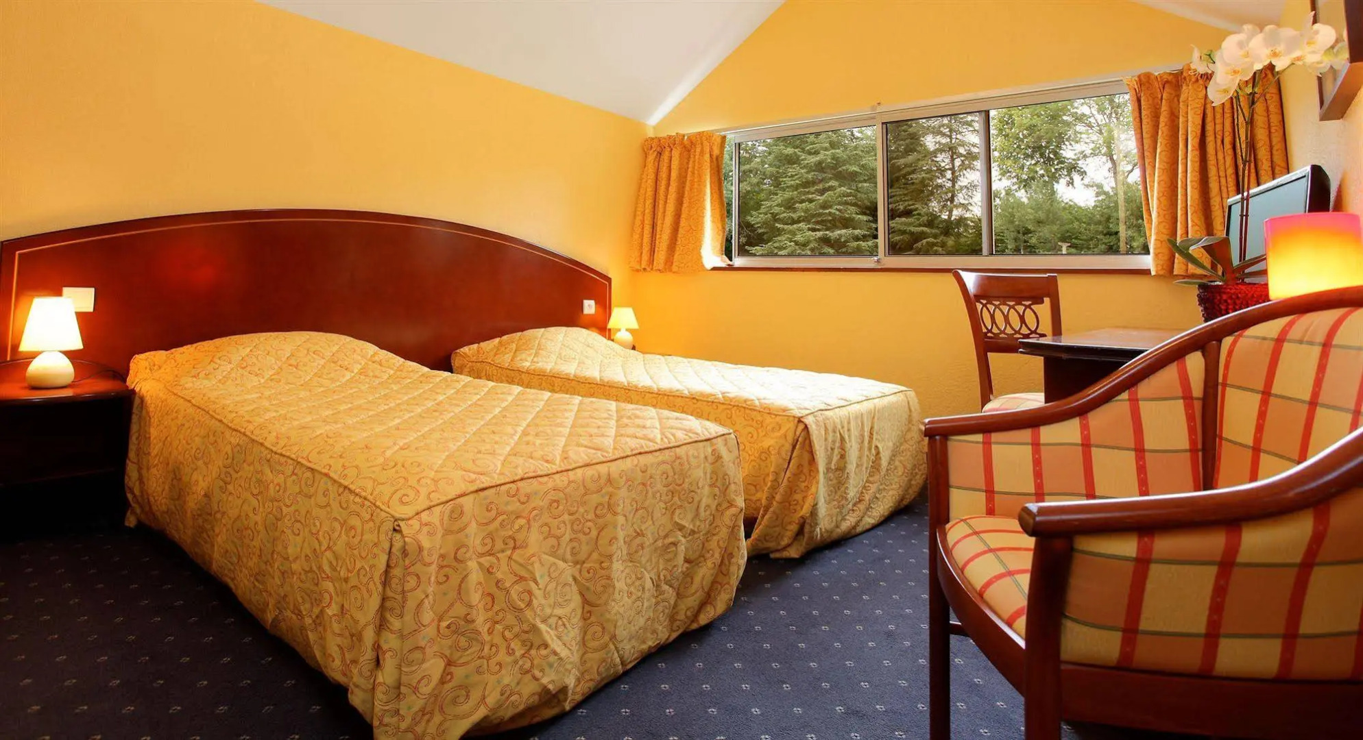 Hôtel Le Clos Roussillon