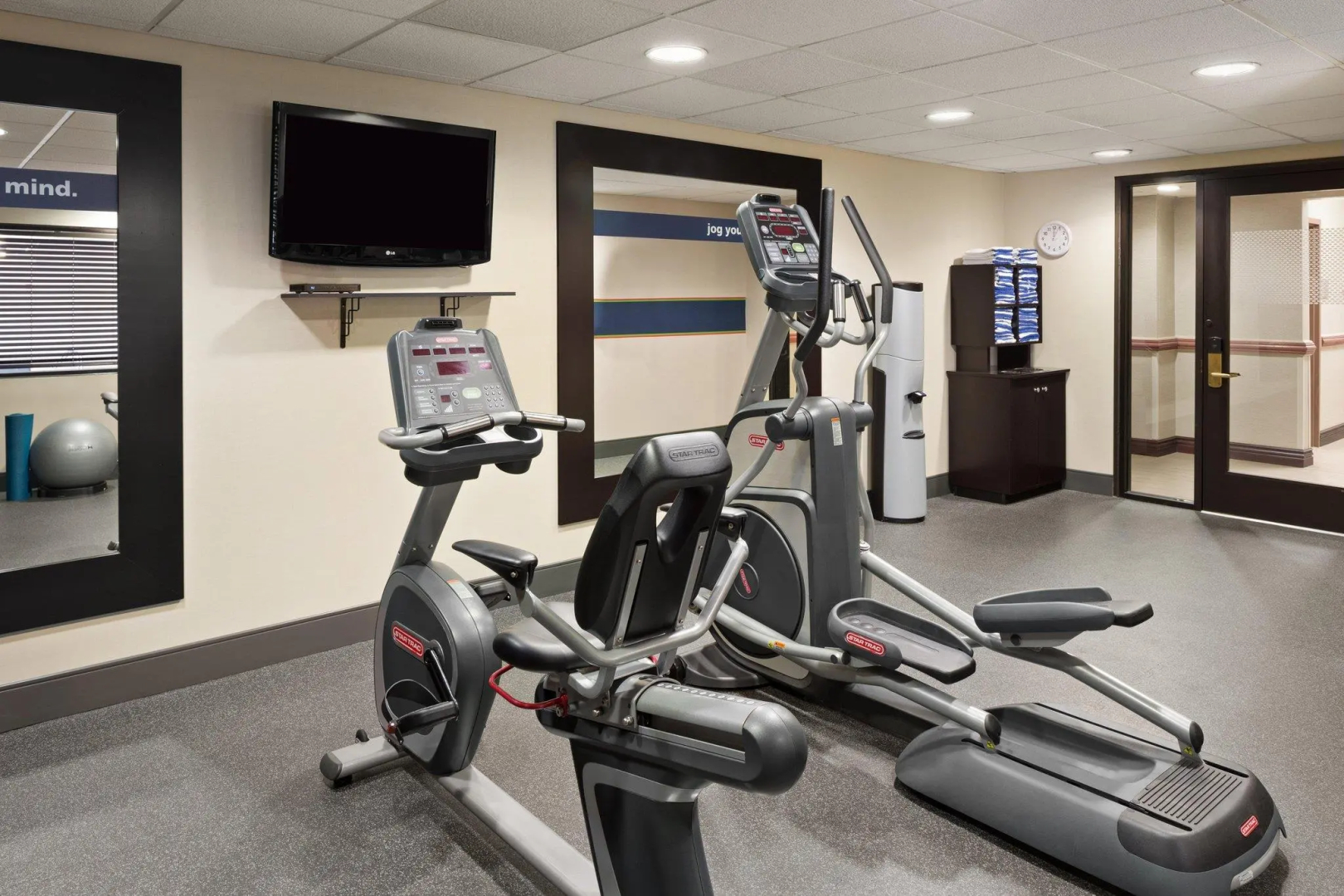 Hampton Inn & Suites Detroit/Sterling Heights